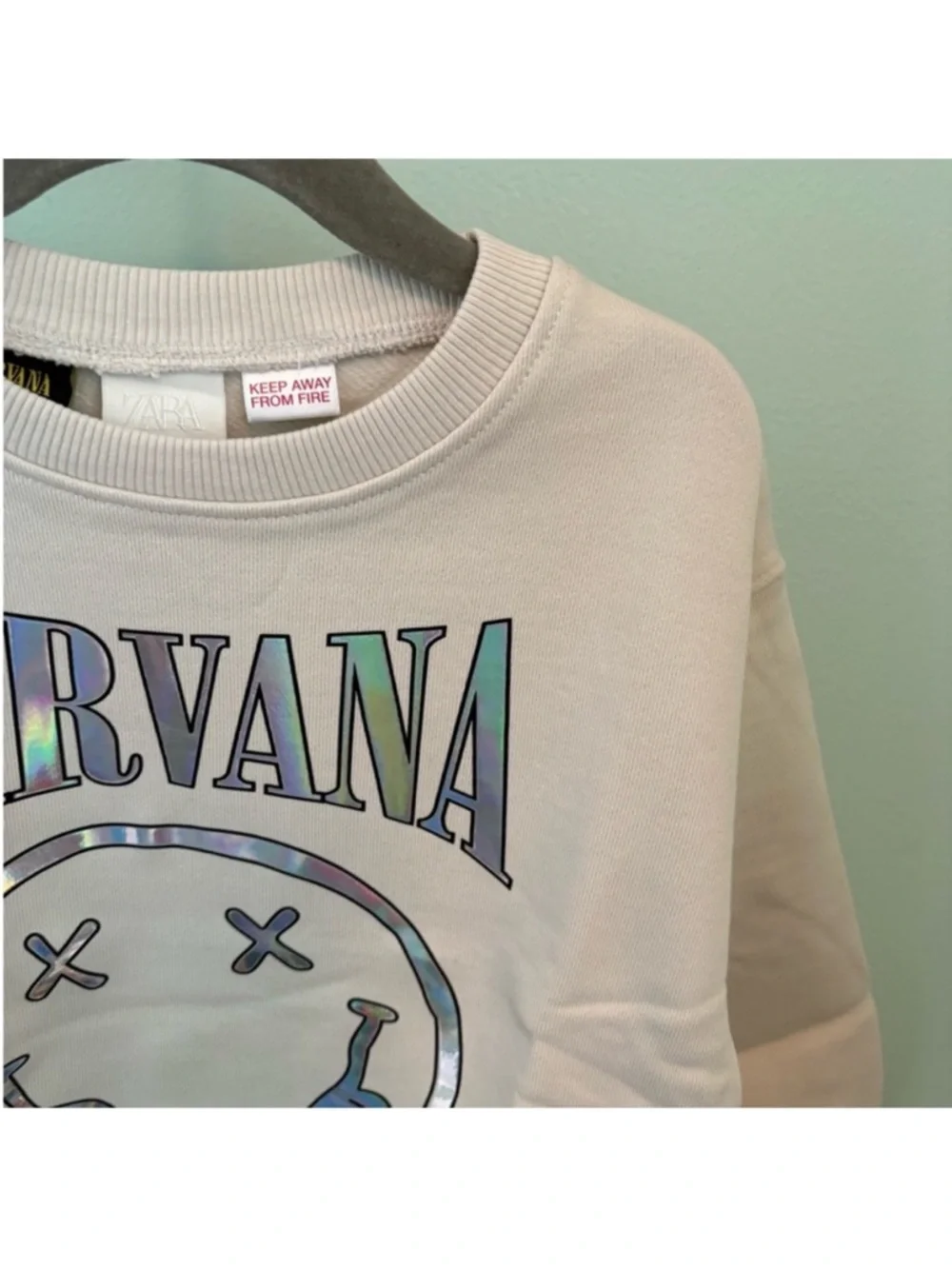 ZARA IRIDESCENT NIRVANA PRINT SWEATSHIRT - Picture 7 of 11